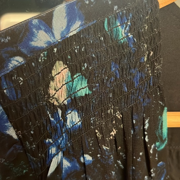 Anthropologie V-Neck Mini Dress - Picture 13 of 14